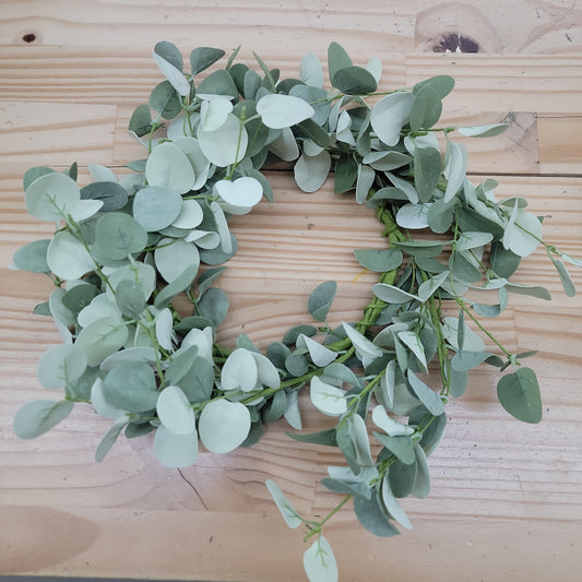 Silver Drop Eucalyptus Wreath